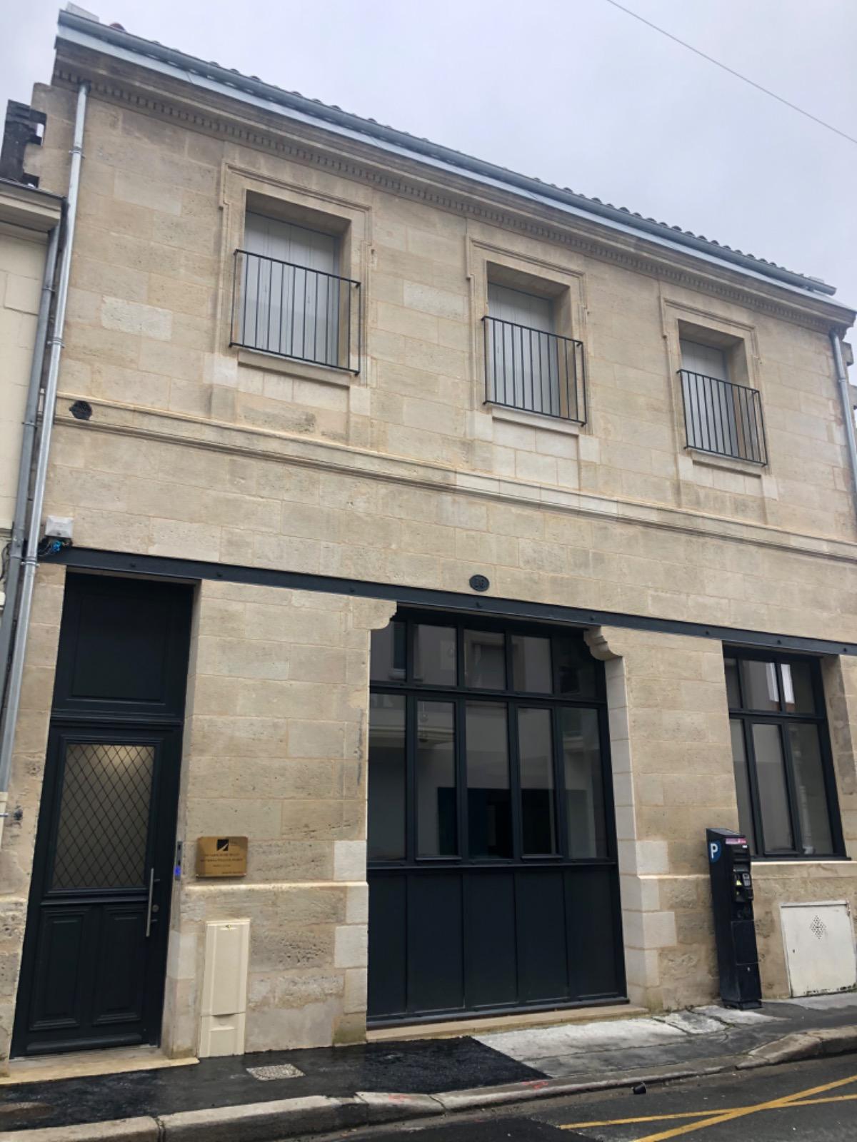 Business and/or Commercial Premises à Bordeaux