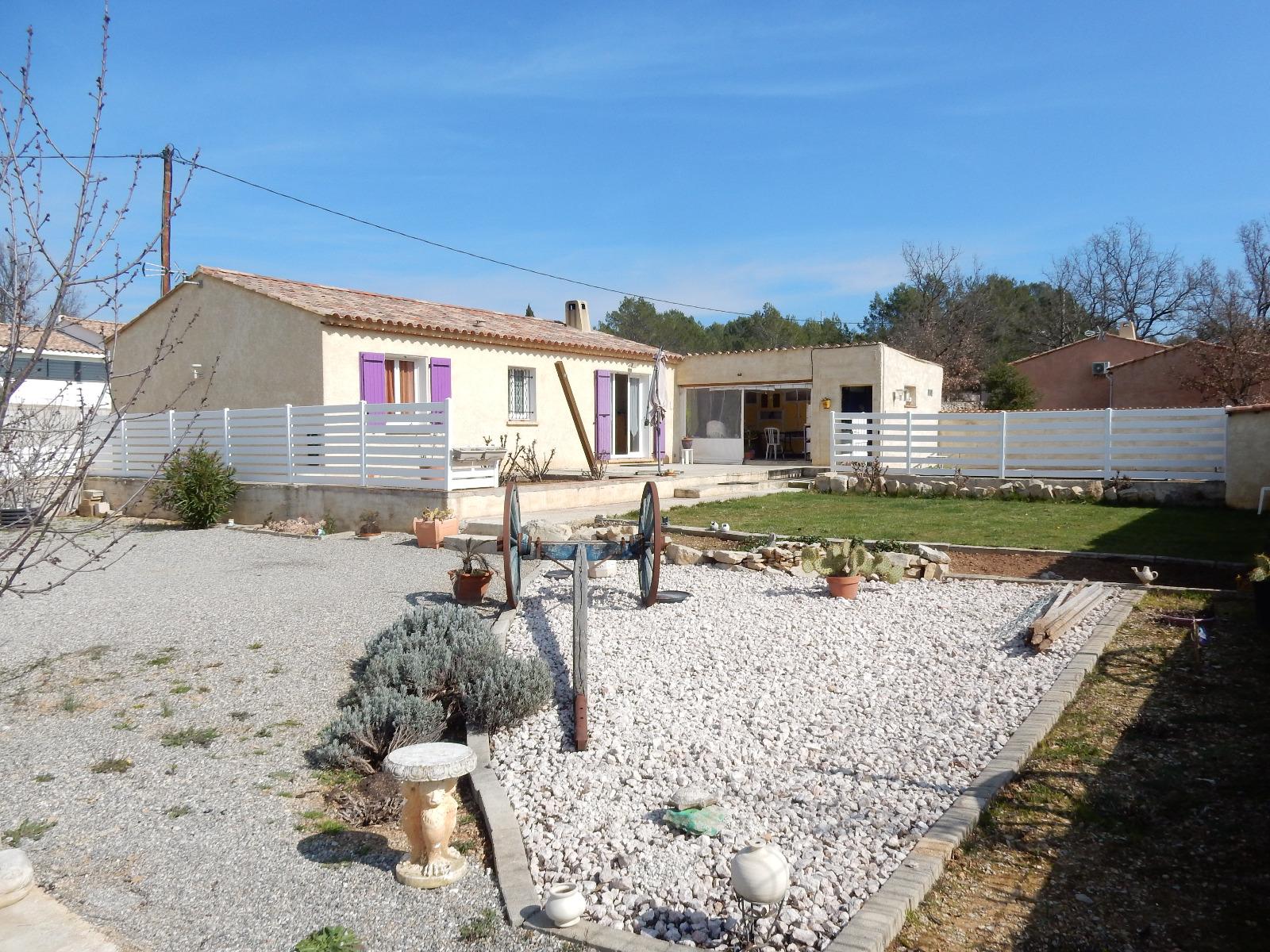 House à Rocbaron