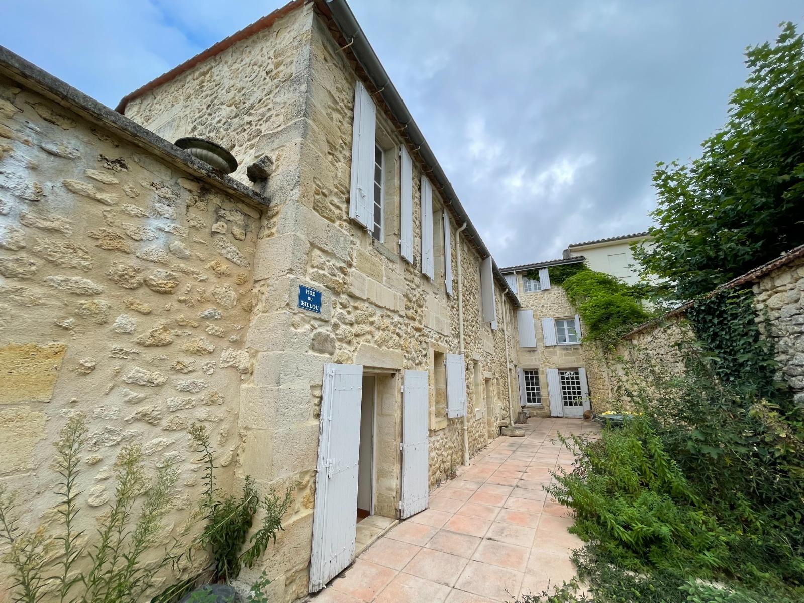 Estate à Rauzan