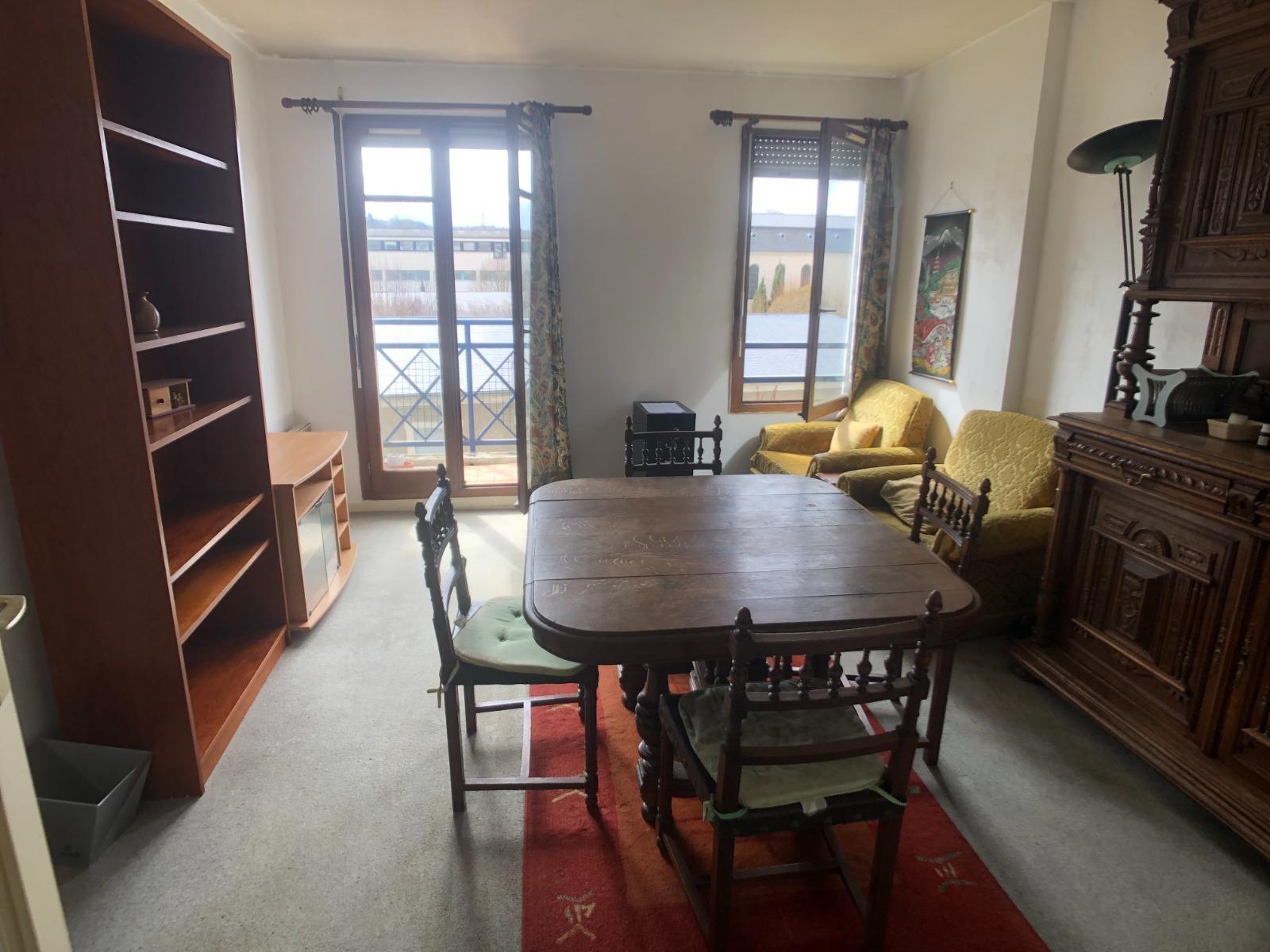 Appartement F1 bis avec balcon - hyper centre PERIGUEUX