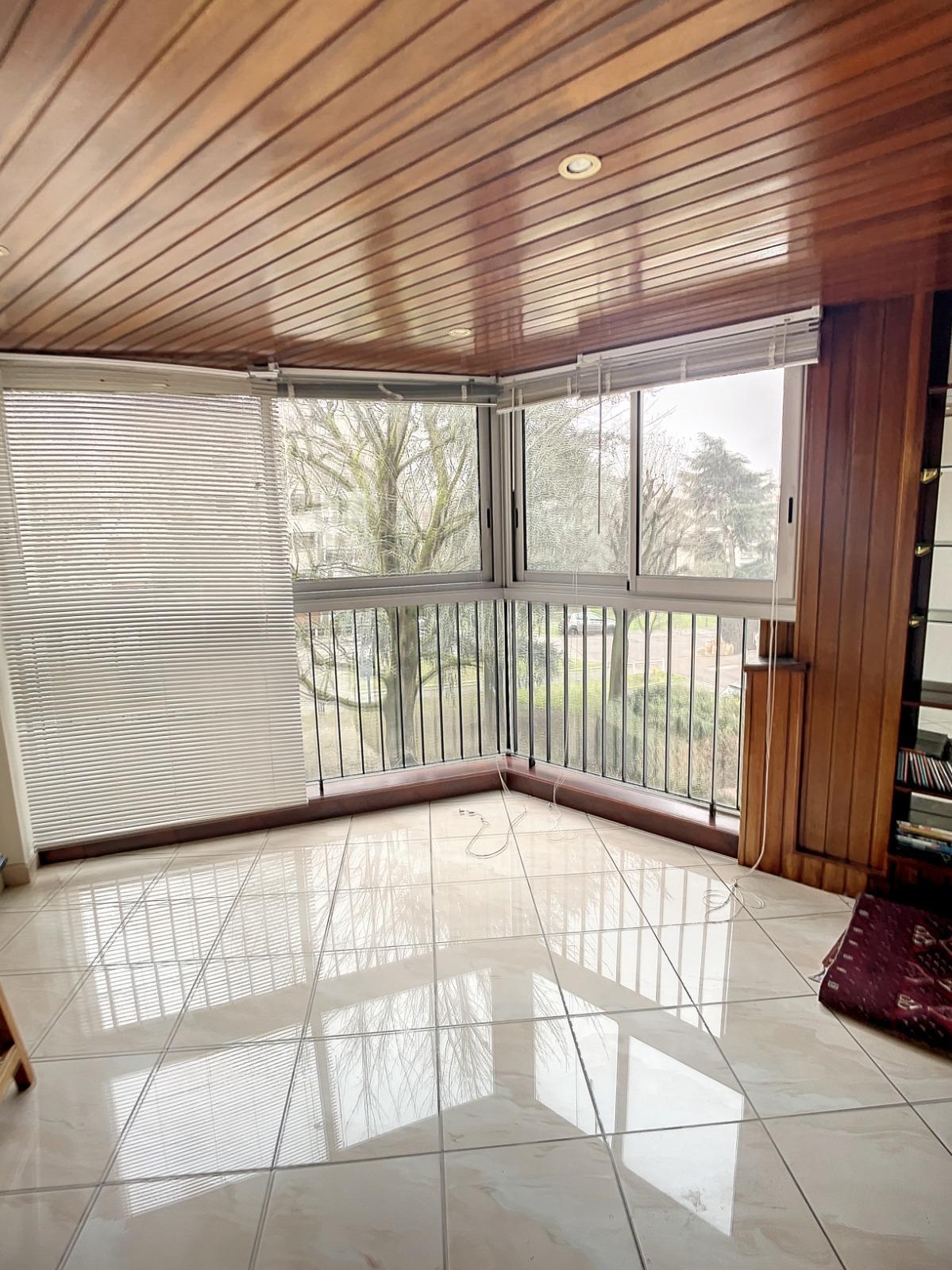 Apartment à Le Chesnay-Rocquencourt — vignette 3