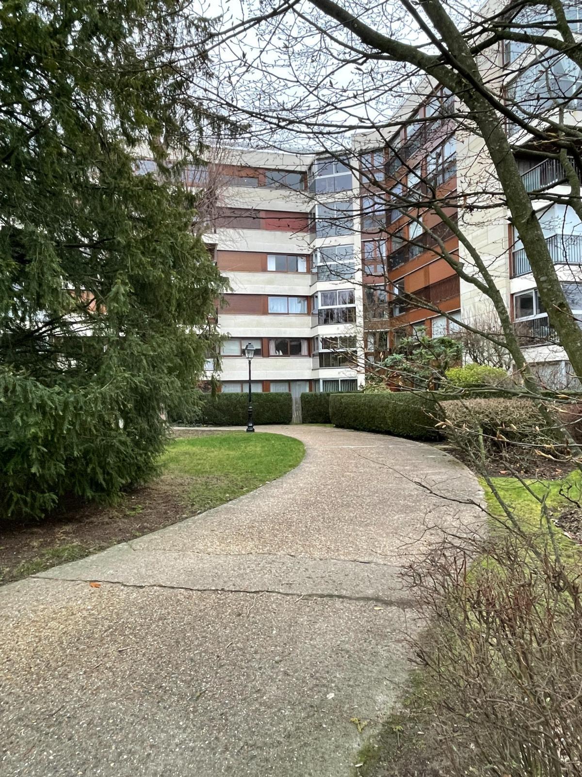 Apartment à Le Chesnay-Rocquencourt — vignette 8