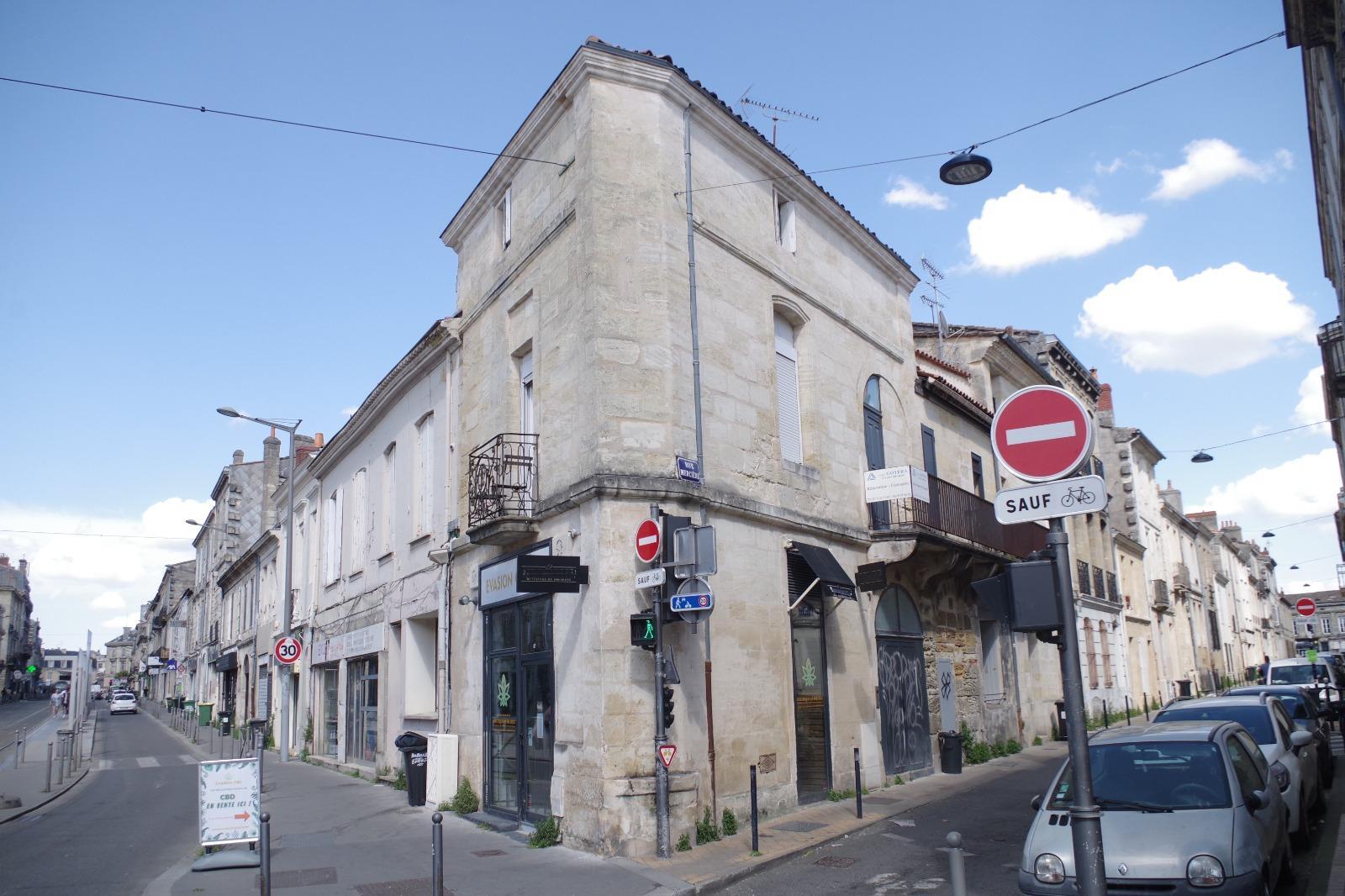 Building à Bordeaux