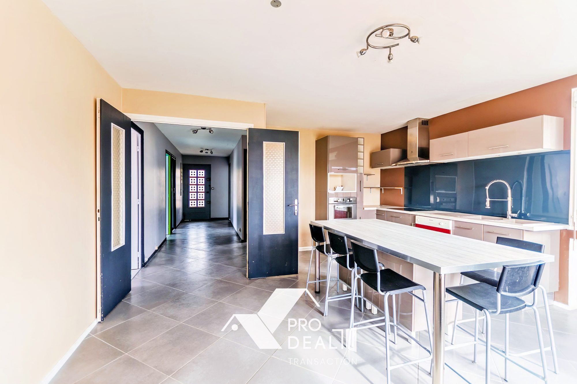 Apartment à Décines-Charpieu