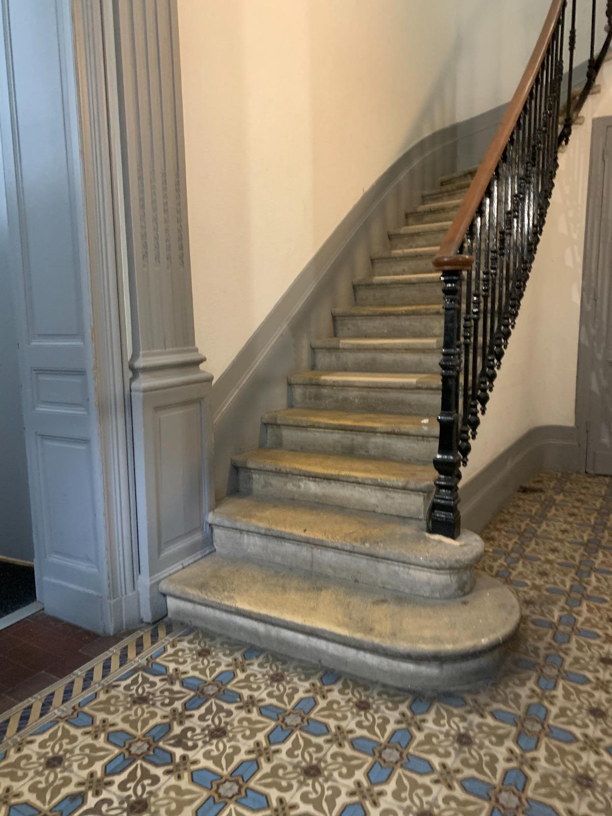 Appartement à Bordeaux — vignette 3