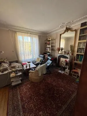 Apartment à Paris 14e Arrondissement — vignette 3