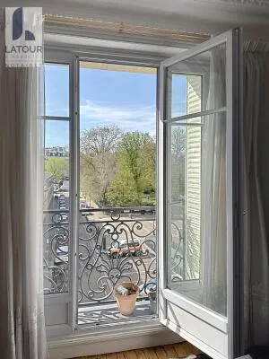 Apartment à Paris 14e Arrondissement — vignette 6