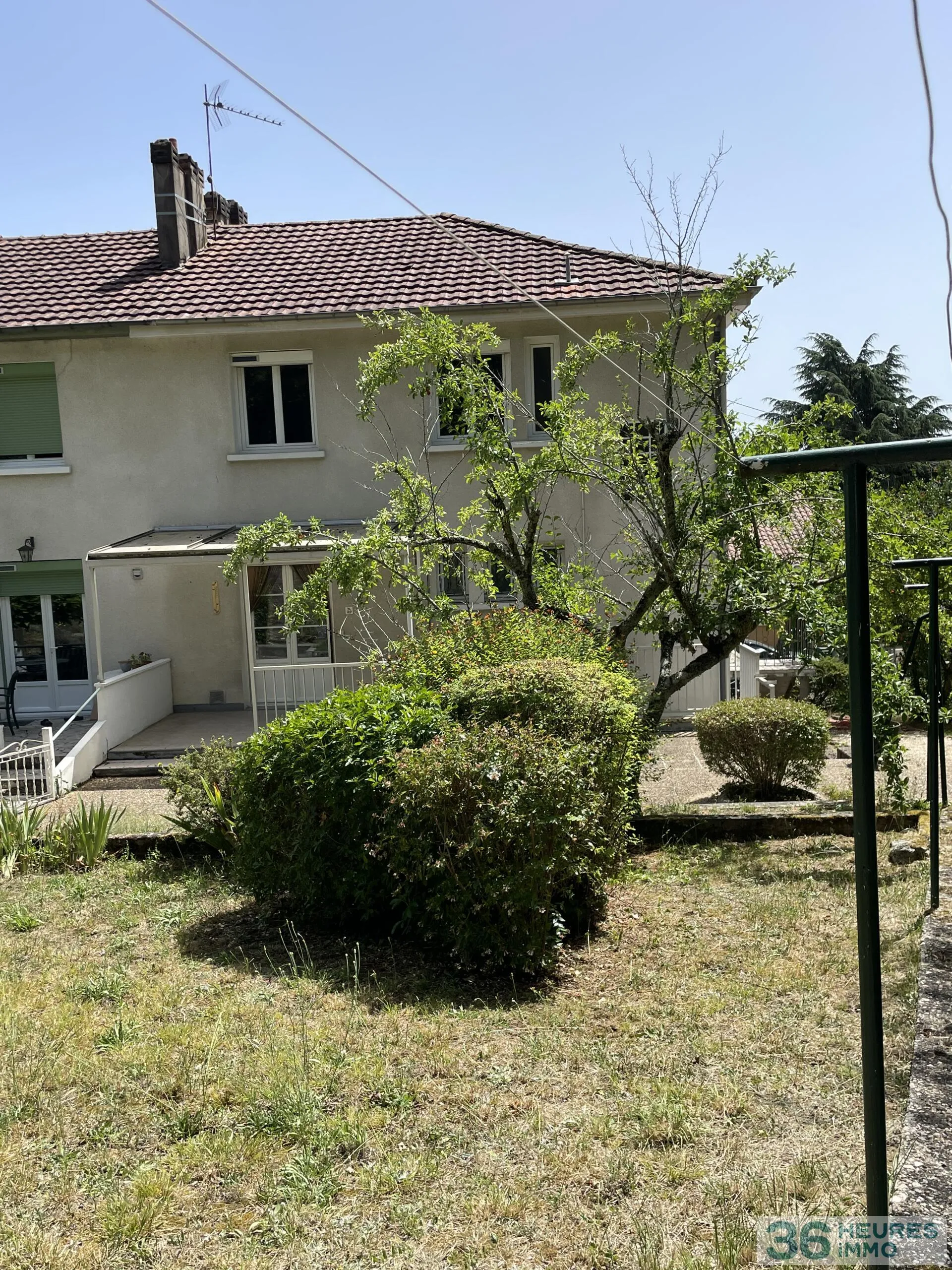 VENTE INTERACTIVE – Maison familiale 4 chambres avec jardin et garage à Trélissac