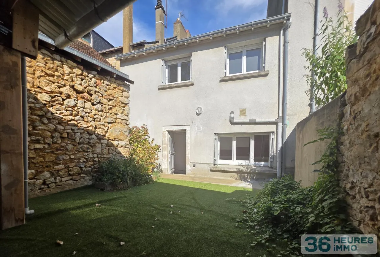 House à Loué