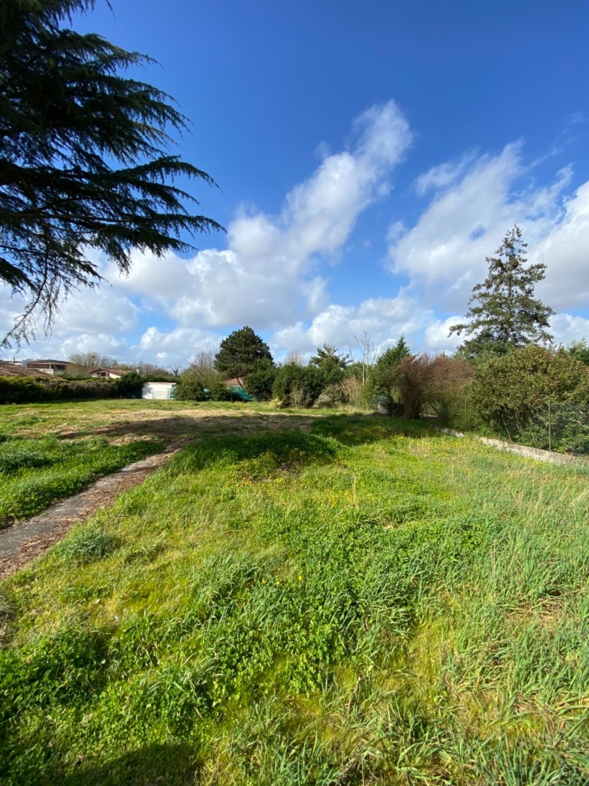 Terrain à Bâtir à Villenave-d'Ornon