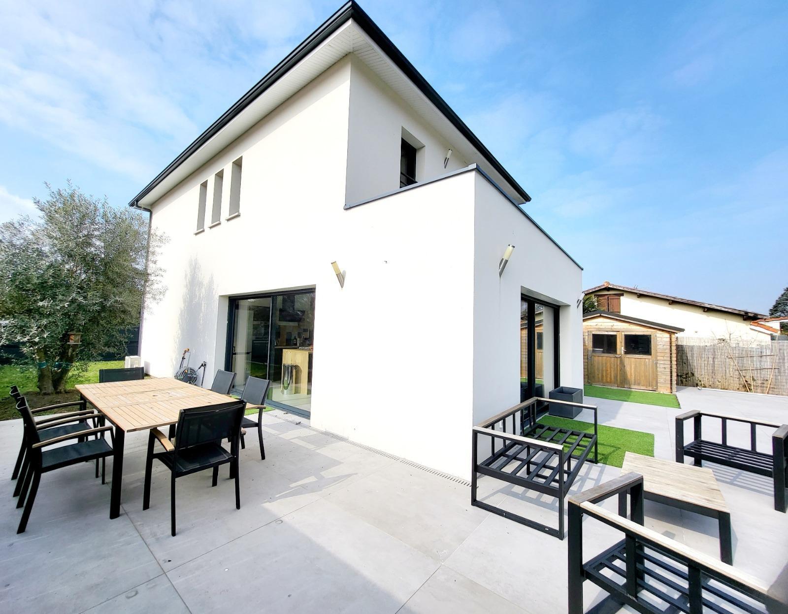 Maison à Mérignac