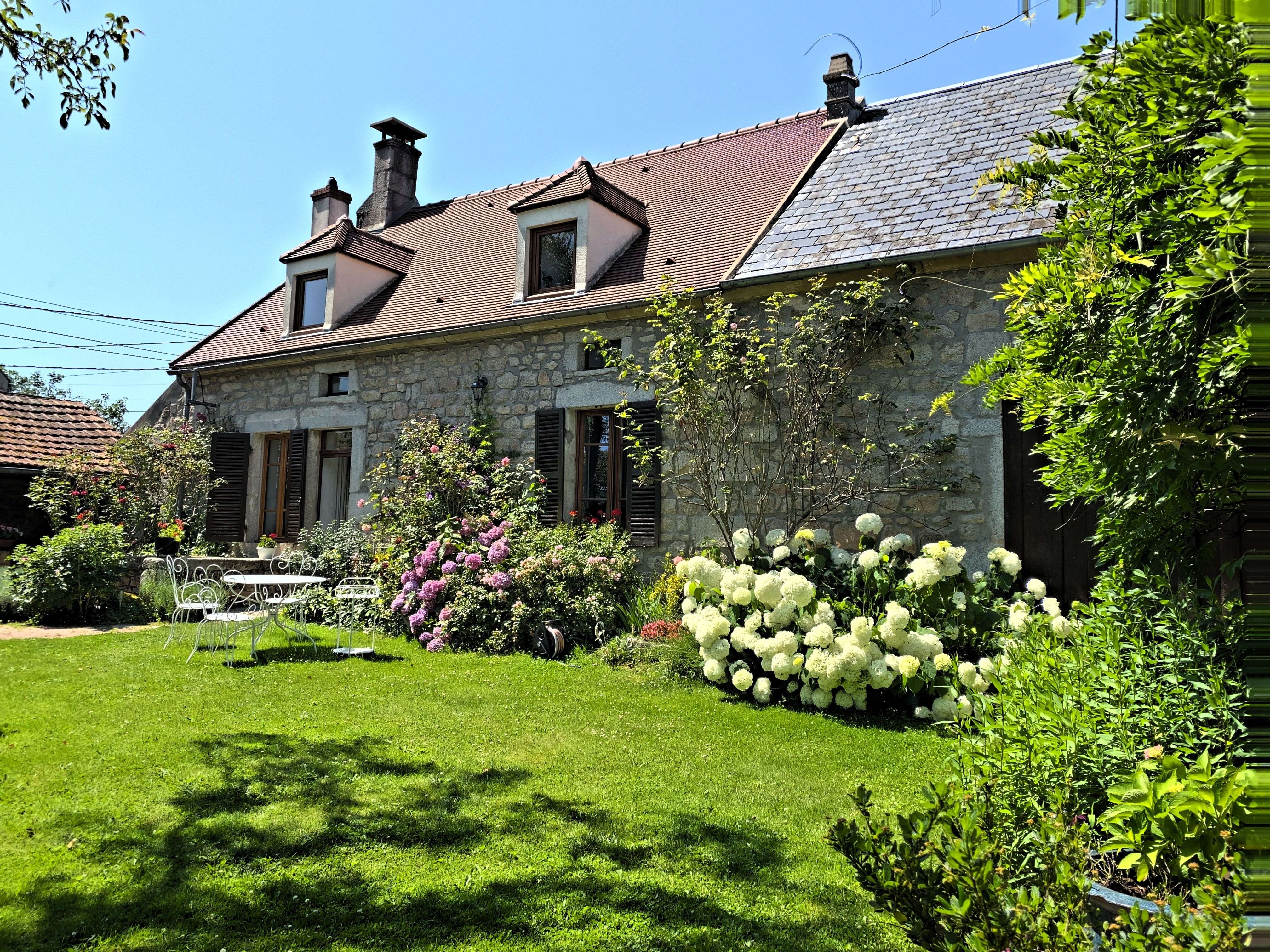 Maison à Quarré-les-Tombes