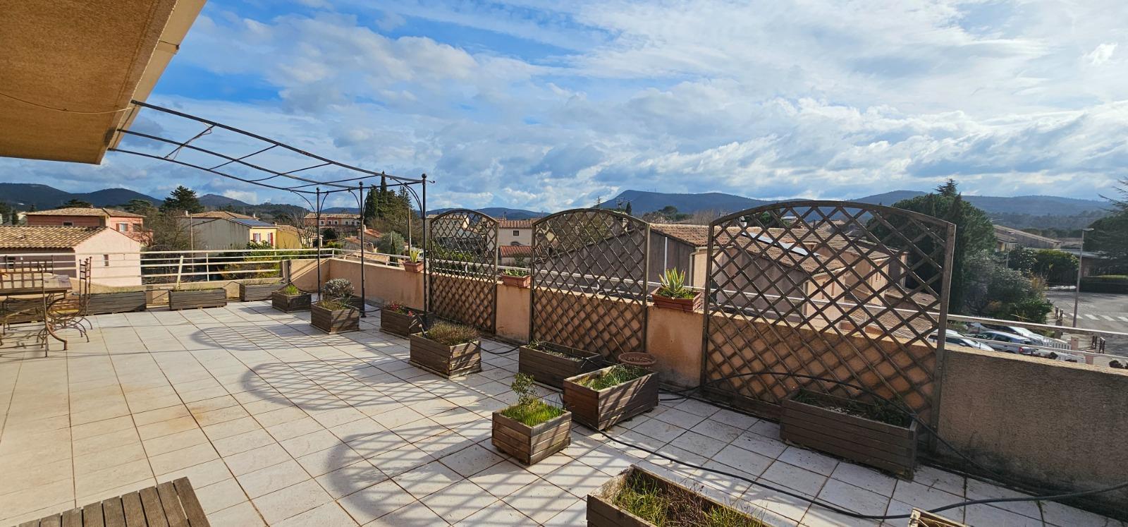 Appartement à Garéoult