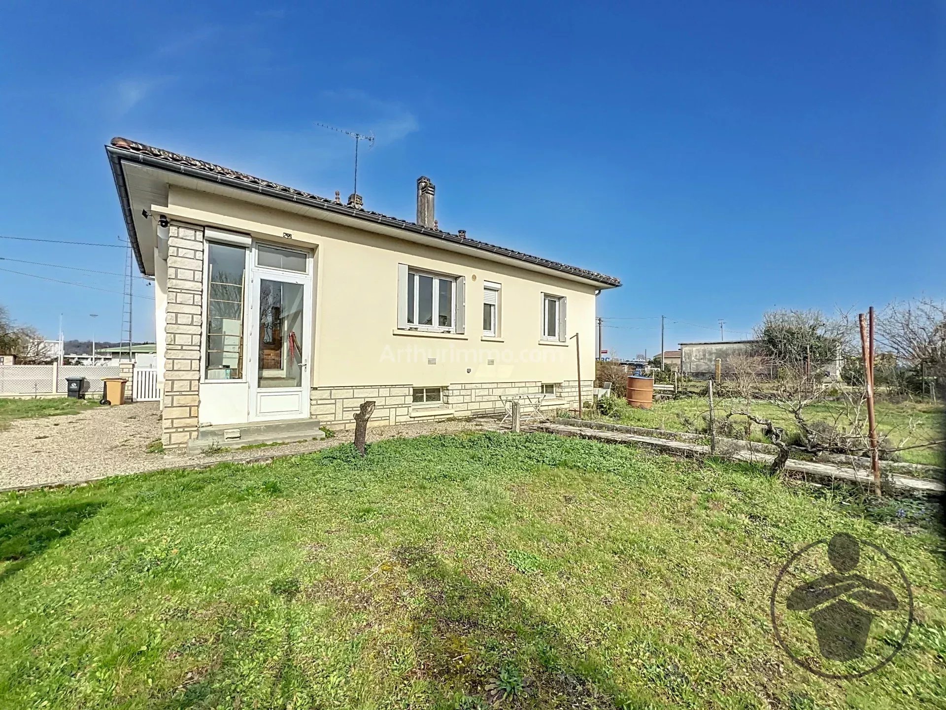 Maison à Coutras