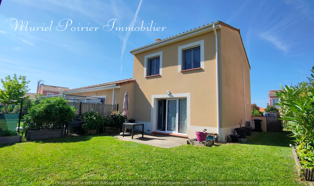 Maison à La Salvetat-Saint-Gilles