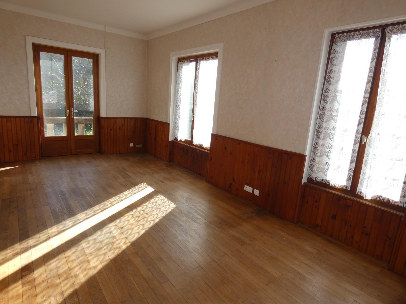 Maison à Saint-Gervais-d'Auvergne