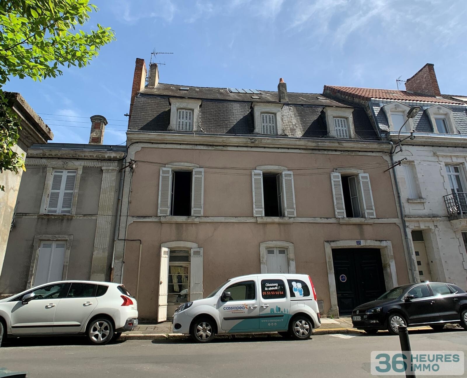 Maison bourgeoise avec jardin et possibilité de stationnement - centre-ville de perigueux