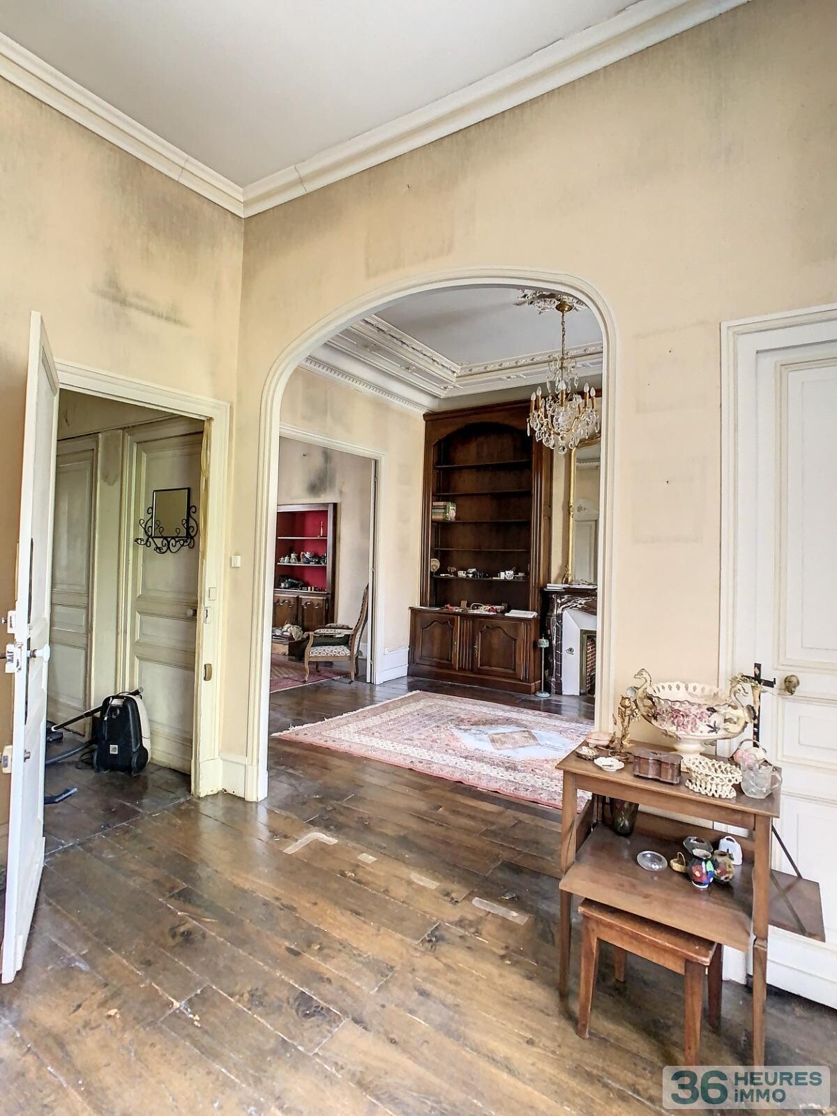 Maison bourgeoise avec jardin et possibilité de stationnement - centre-ville de perigueux