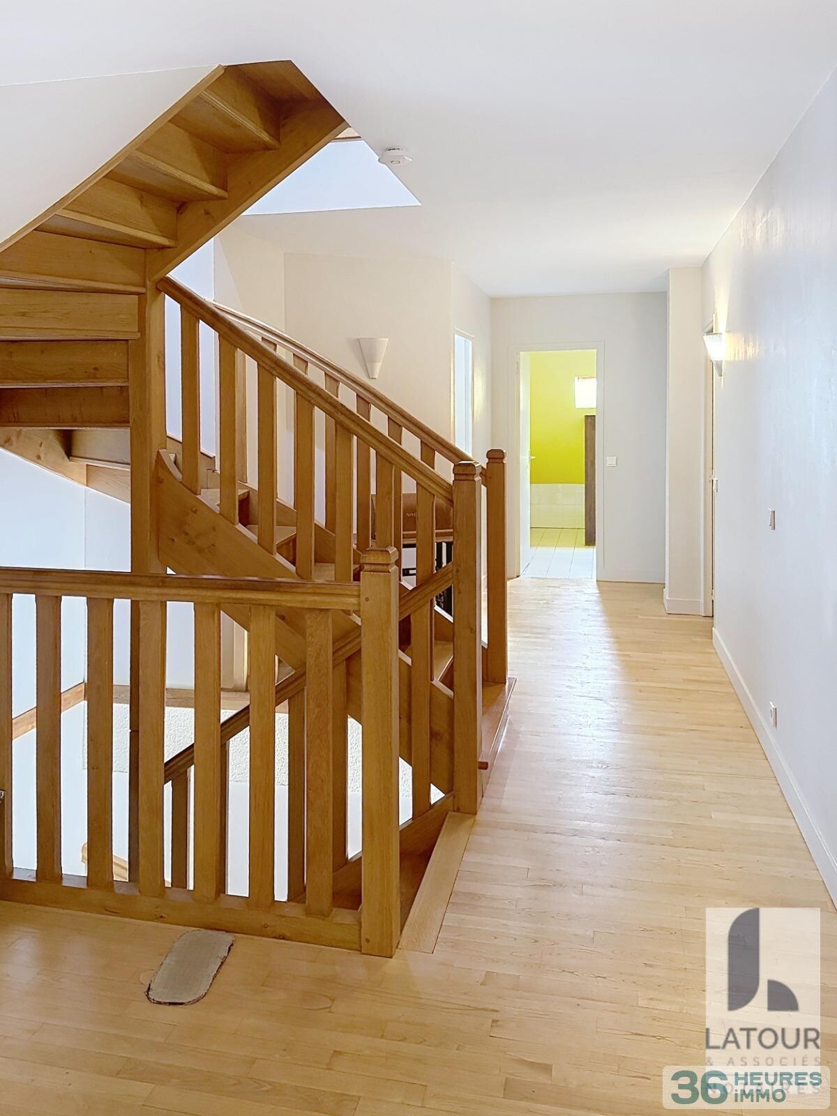 Belle propriété sur terrain de 5783 m2 avec piscine