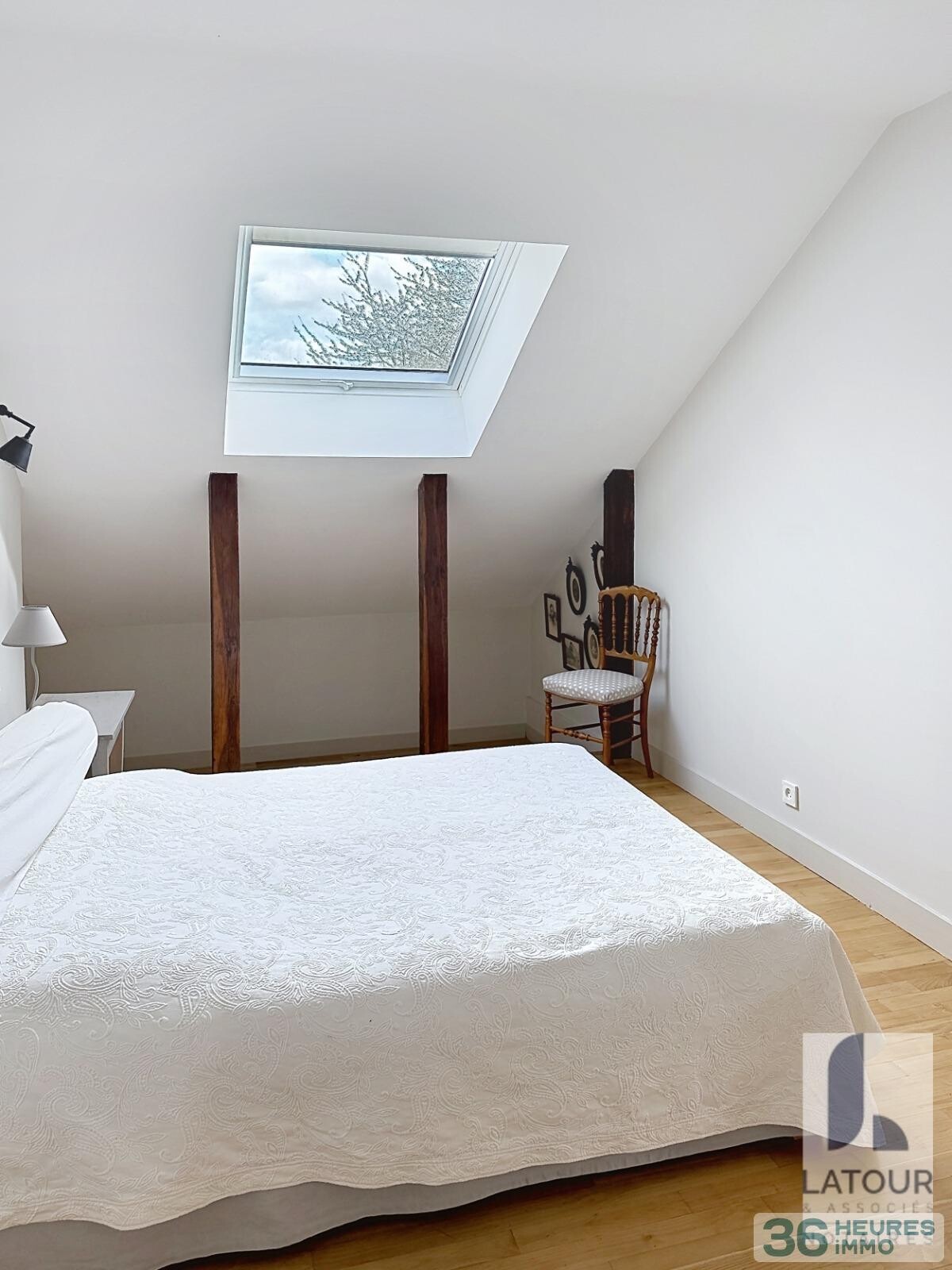 Belle propriété sur terrain de 5783 m2 avec piscine