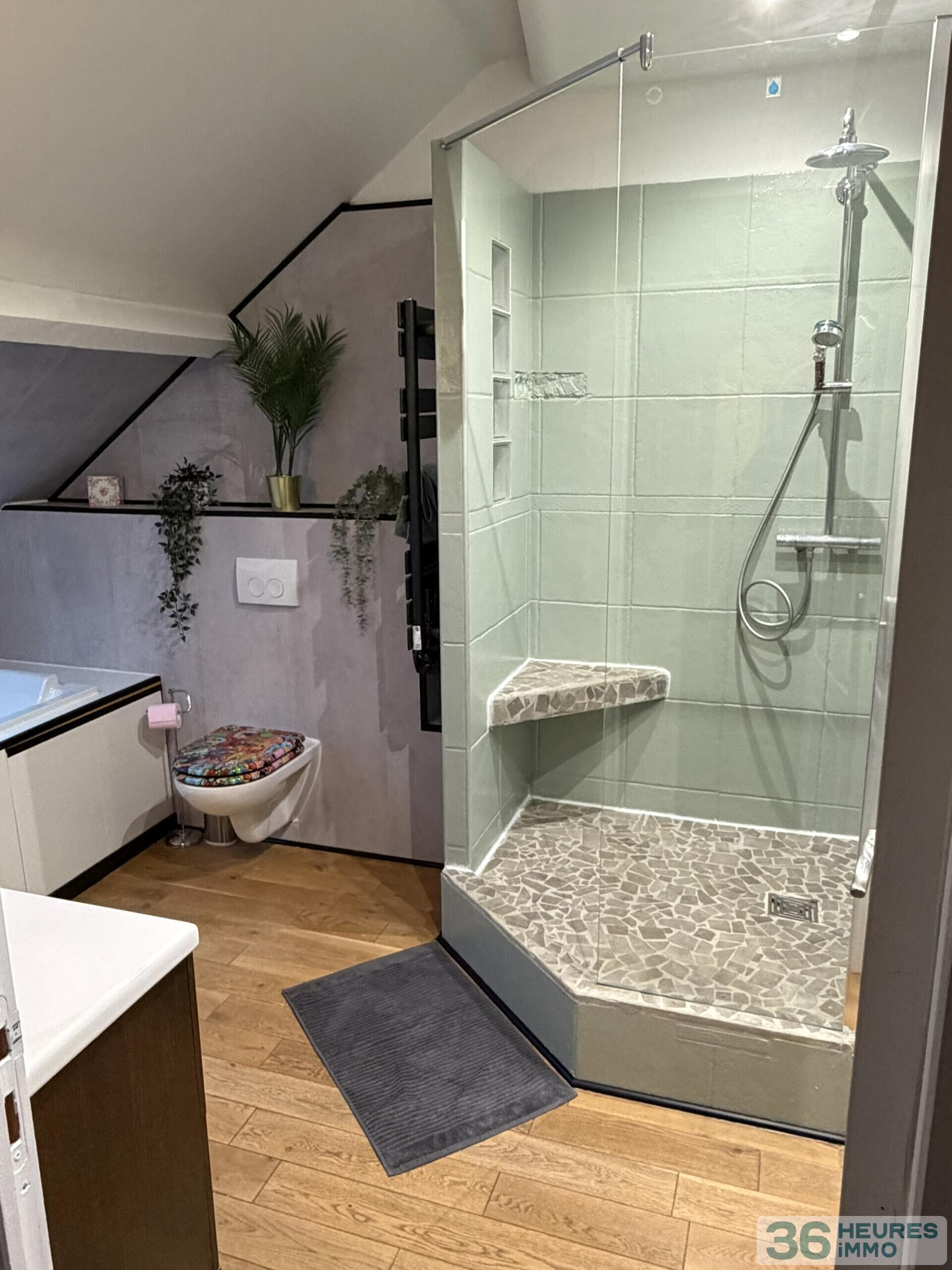 Maison 7 pièces + studio indépendant - centre ville - jardin, balcon et terrasse