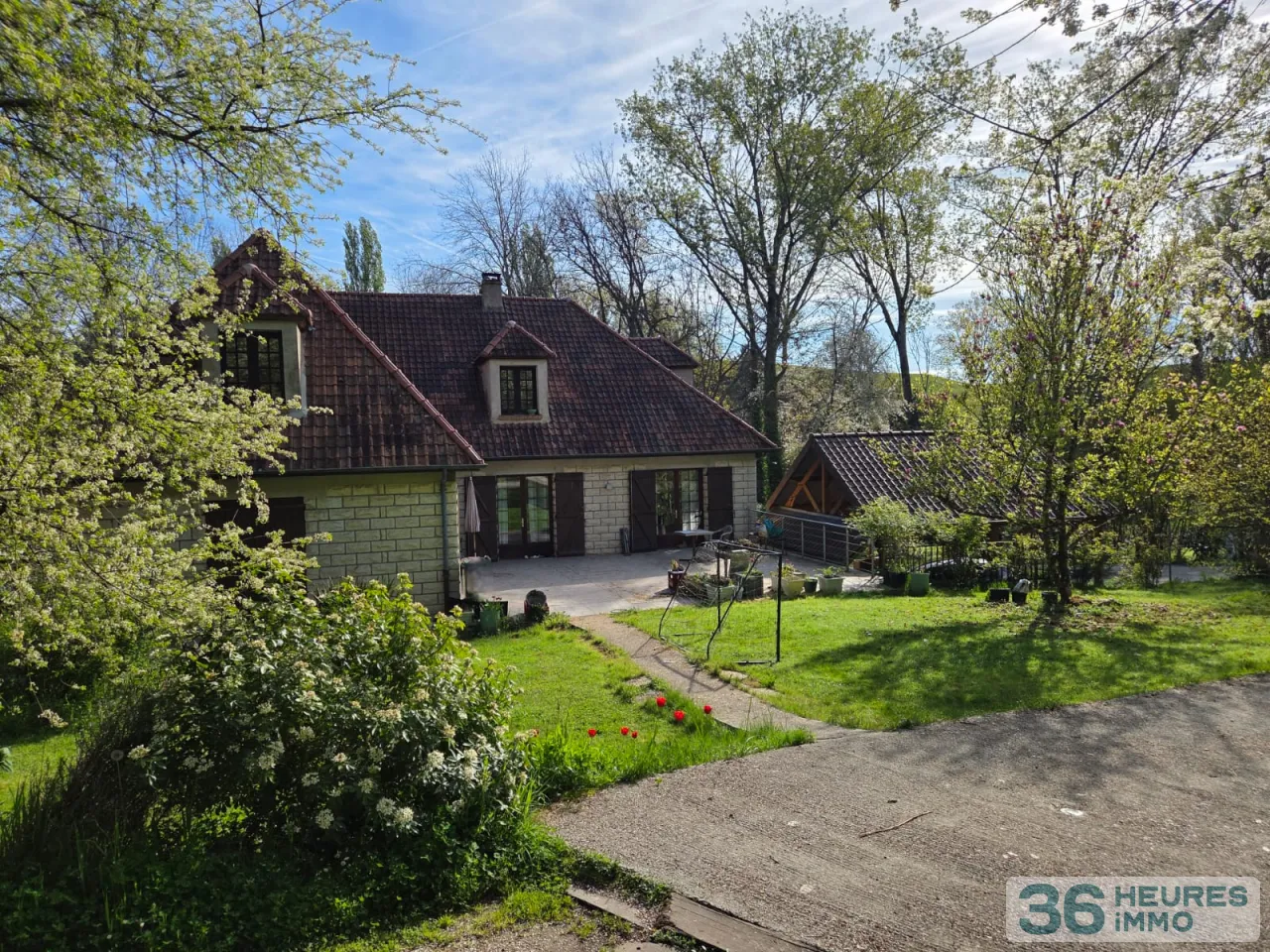 Propriété à Abbéville-la-Rivière
